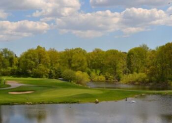 Best Destination Guide: Douglaston Golf Course